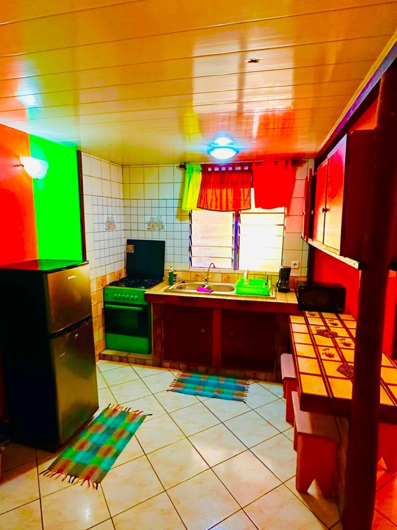 Teraupoo Lodge Maison Afareaitu Екстер'єр фото
